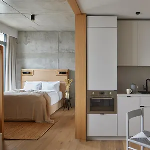Hotel Locke At East Side Gallery ****
